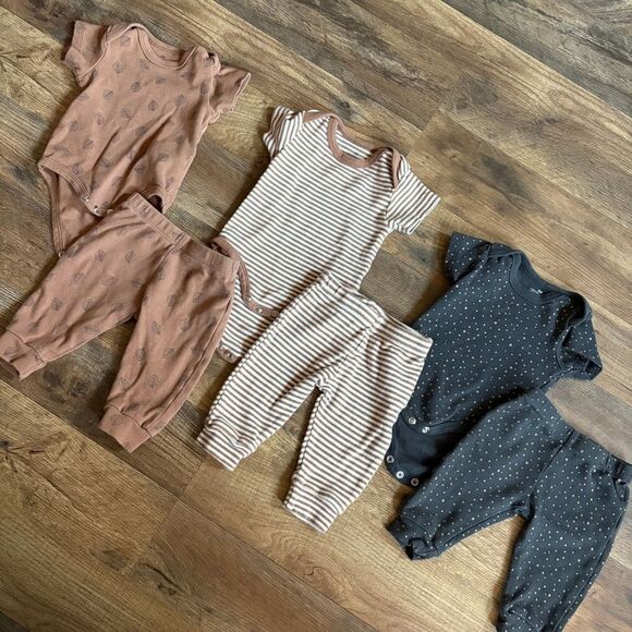 Lot of 3 Matching Baby Outfits Onesie & Pants Brown Cream Gray 3M - Picture 1 of 9